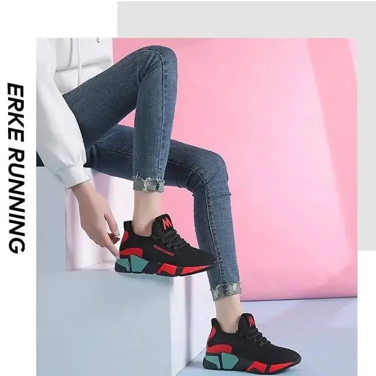 Fashionable sports shoes for women, thick and breathable soft soled mesh, lightweight casual shoes, trendy coconut shoes