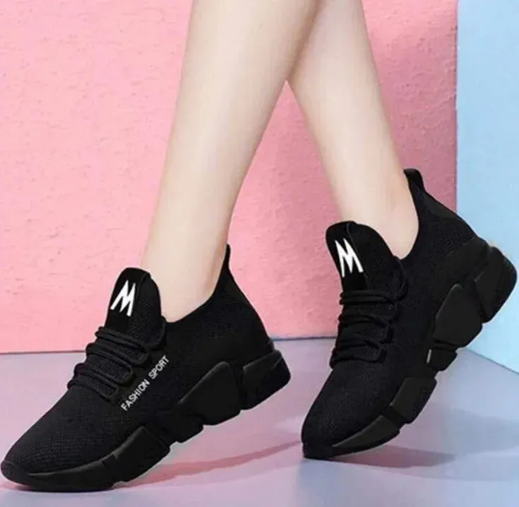 Fashionable sports shoes for women, thick and breathable soft soled mesh, lightweight casual shoes, trendy coconut shoes