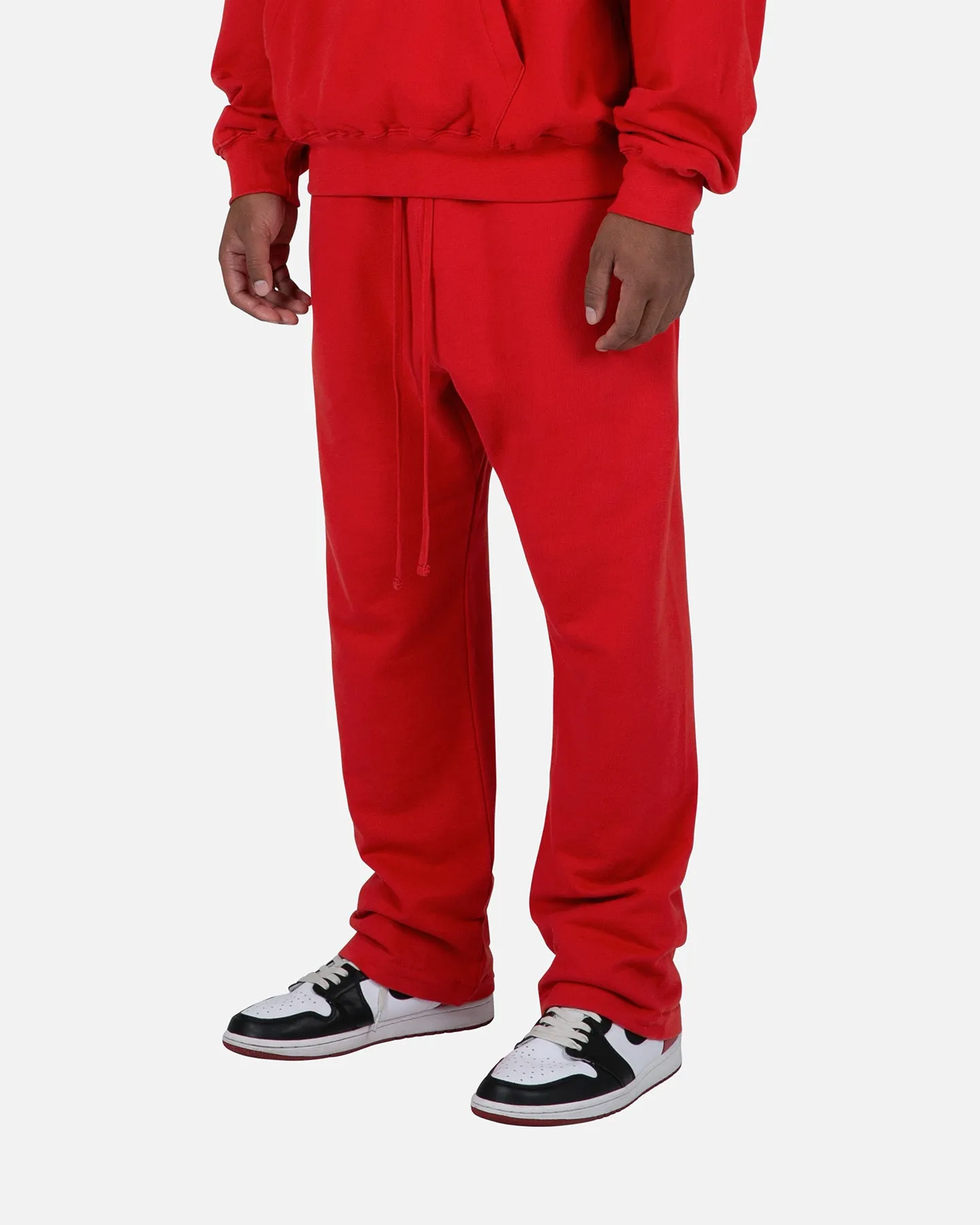 MNML Relaxed Everyday Sweatpants Red