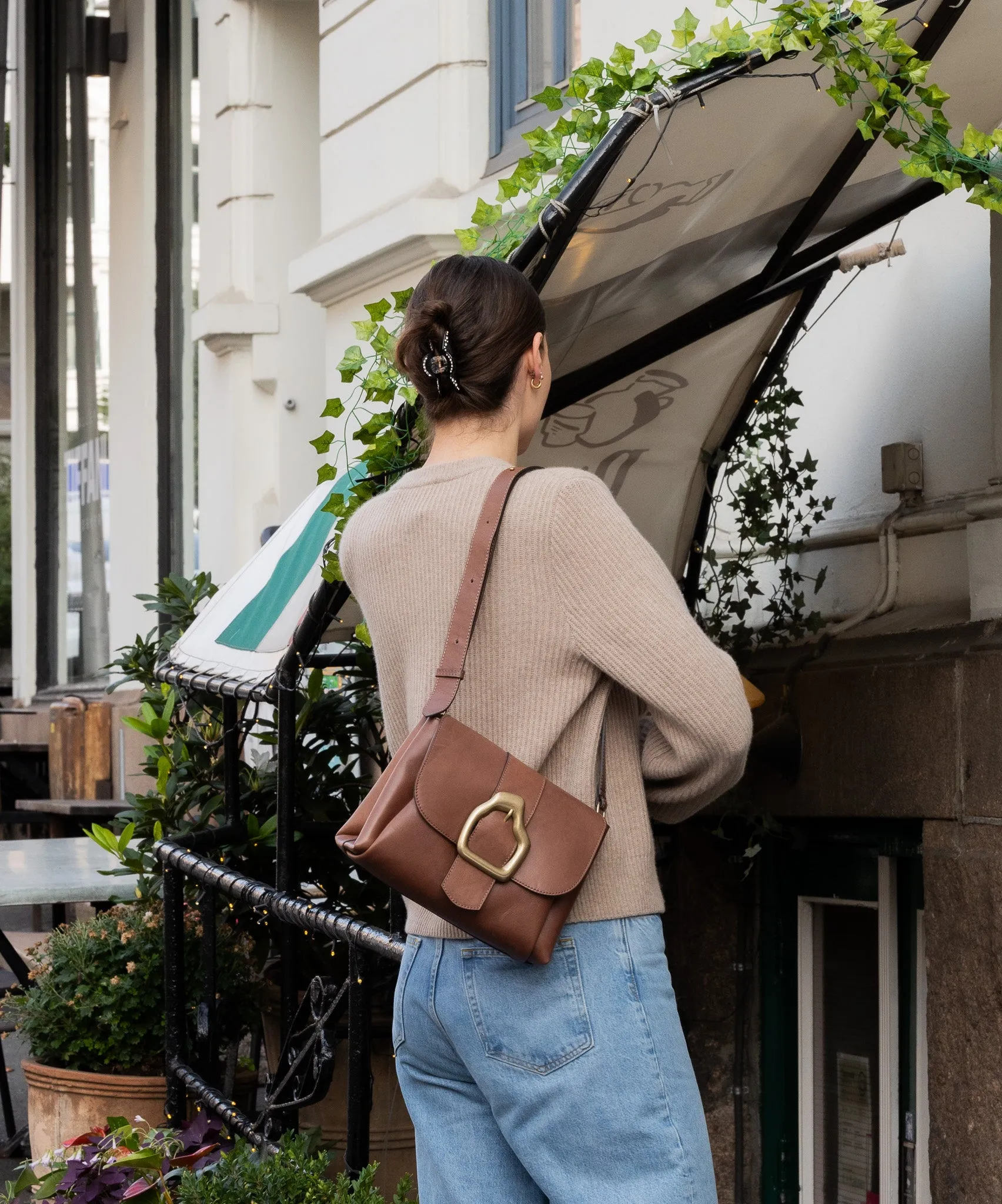 NAMI Leo Suede Shoulder bag